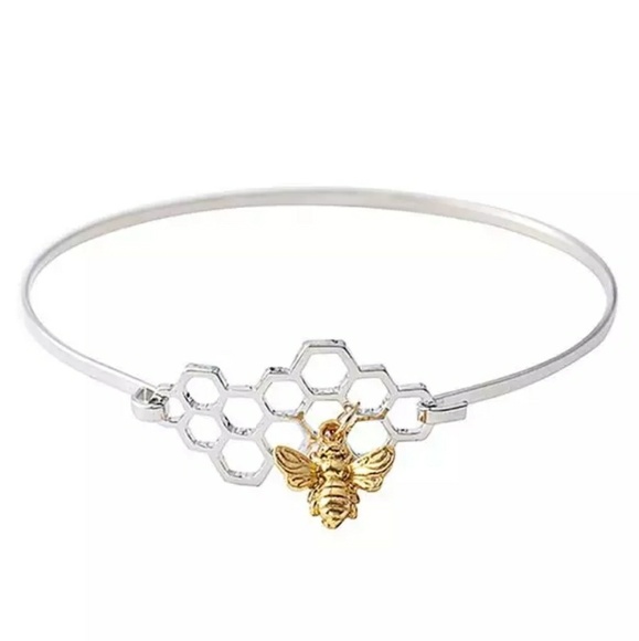 ✈$15 Honeycomb bee bracelet - Picture 2 of 6
